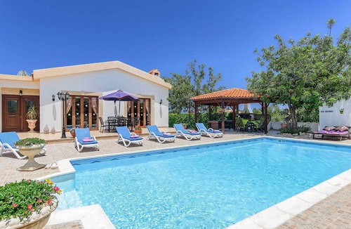 Latchi Villa | Villa Chariklia - Three Bedroom Villa, Sleeps 6