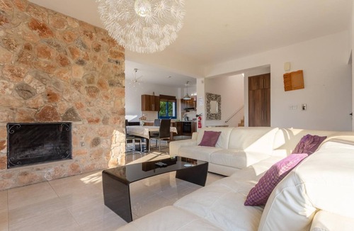 Polis Villa | Villa Charoula Tessera