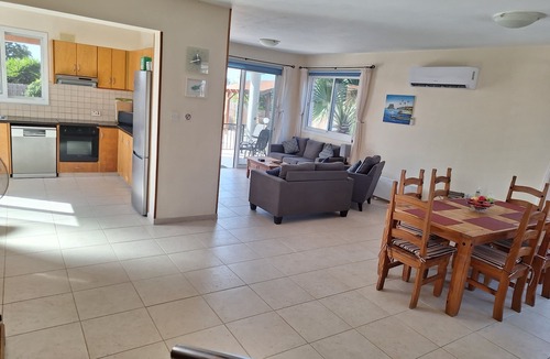 Pegeia Villa | Villa Coral Diamond - large 9x4m private pool & Sea Views in Coral Bay