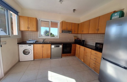 Pegeia Villa | Villa Coral Diamond - large 9x4m private pool & Sea Views in Coral Bay