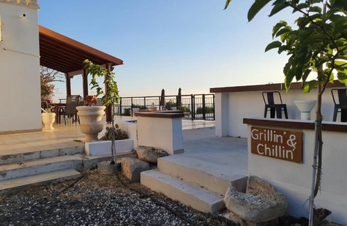 Kissonerga Villa | Villa Coral Sunset