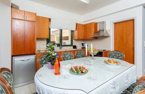 Ayia Marina Chrysochous Villa | Villa Olivetta - Three Bedroom Villa, Sleeps 7