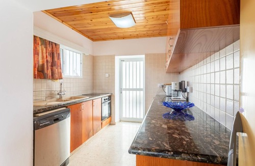 Ayia Marina Chrysochous Villa | Villa Constantinos - Three Bedroom Villa, Sleeps 7