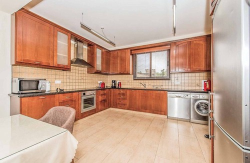 Argaka Villa | Villa Nikos Argaka - Four Bedroom Villa, Sleeps 8