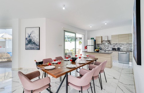 Ayia Napa Villa | Villa Elite Blu by Ezoria Villas