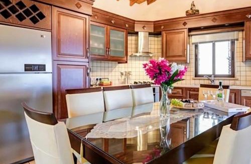 Pachna Villa | Villa Elizabeth