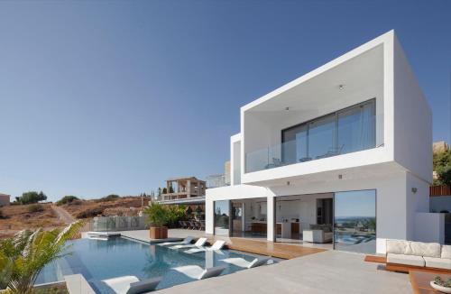 Peyia Town Villa | Villa Euphoria