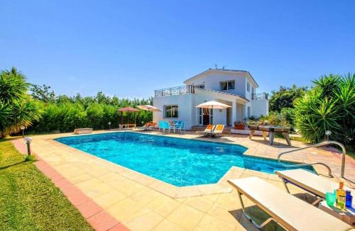 Polis Villa | Villa Evilia by Villa Plus