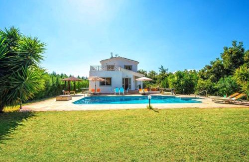 Polis Villa | Villa Evilia by Villa Plus