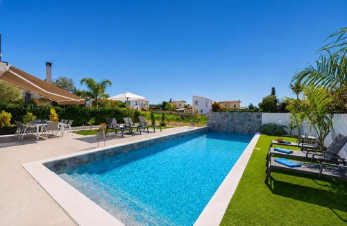 Argaka Villa | Villa Garden Sunrise and Ocean Sunset