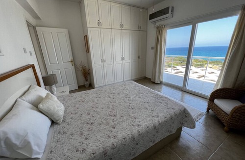 Karsiyaka Villa | Villa Giorgina Paradise