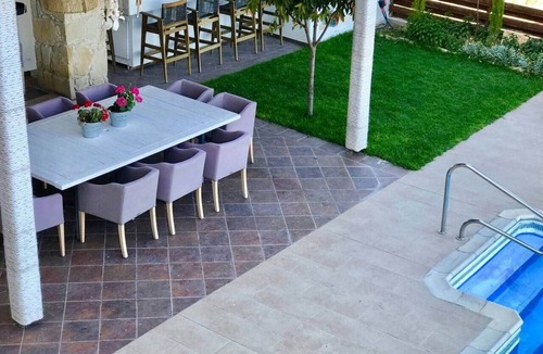 Anogyra Villa | Villa Grand Zeus - A place to slow down