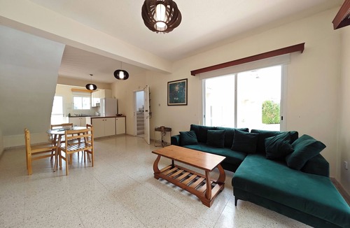 Pegeia Villa | Villa Green Sea, 6 bedroom, Coral Bay