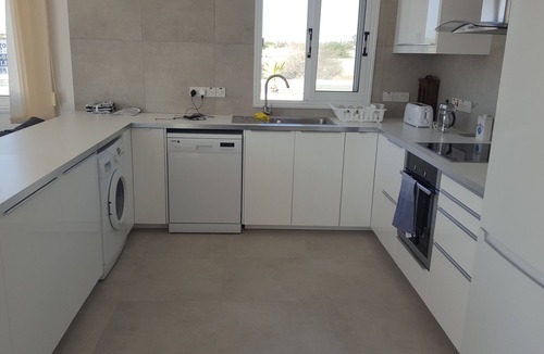 Ayia Thekla Villa | Villa Hara, SeaViews, Pool,WIFI, 2min to Water Park 5min to Ayia Napa