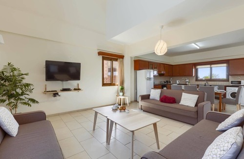 Pegeia Villa | Villa Harmony by Villa Plus