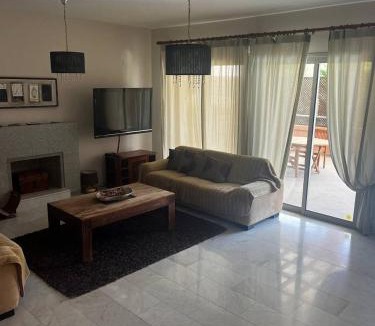 Agios Tychon Villa | Villa Hera