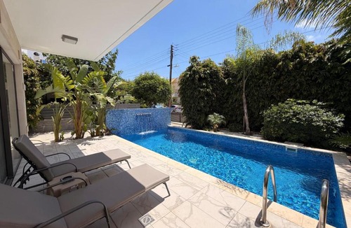 Paphos Villa | Villa "Imperial 2" with pool - 3 bedroom near mall
