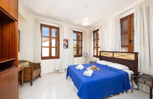 Peristerona Villa | Villa Irene Palace