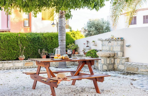 Agios Theodoros Villa | Villa Joan - 2 Bedroom Villa Steps Away From The Beach