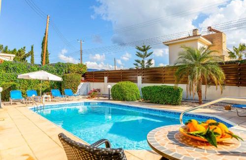Pegeia Villa | Villa Kampos