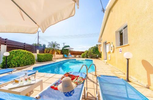 Pegeia Villa | Villa Kampos