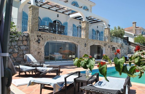 Zeytinlik Villa | Villa Karkot - Four Bedroom Villa, Sleeps 8