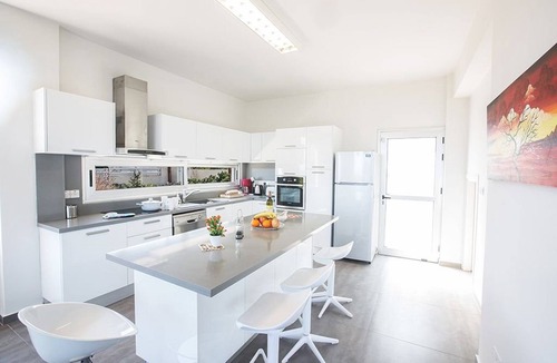 Protaras Villa | Villa Kono Sunshine - Luxury 4 Bedroom Cape Greco - Villa Close to Beach