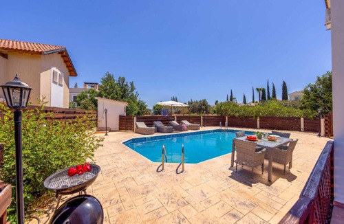 Latchi Villa | Villa Korona