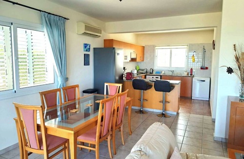 Argaka House | Villa Koryfi - Argaka - 3 Bedroom villa minutes walk from the beach (6 guests)