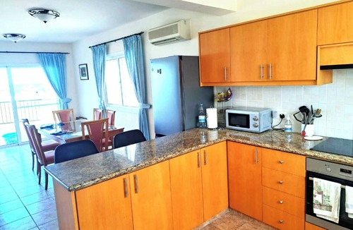 Argaka House | Villa Koryfi - Argaka - 3 Bedroom villa minutes walk from the beach (6 guests)