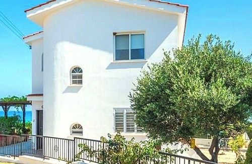 Argaka House | Villa Koryfi - Argaka - 3 Bedroom villa minutes walk from the beach (6 guests)