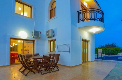 Latchi Villa | Villa Leda Finiki in Latchi