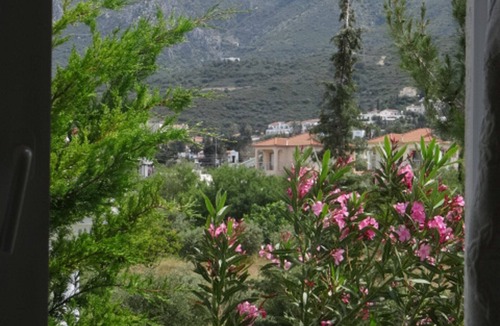 Edremit Villa | Villa Manolya with superb mountain & sea views +pool & gardens in premium area
