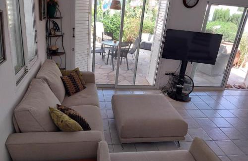 Chlorakas Villa | Villa Margo by the Sea