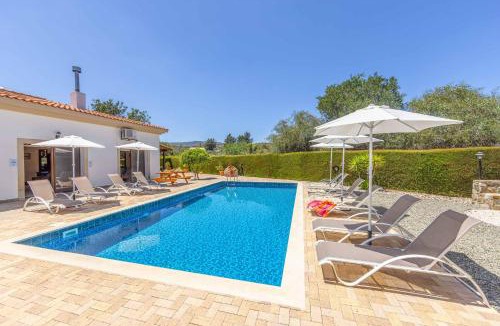 Latchi Villa | Villa Meadowlands