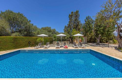 Latchi Villa | Villa Meadowlands