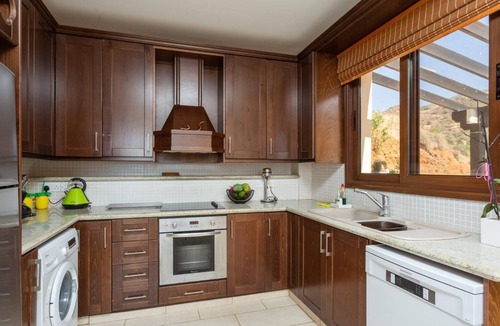 Pomos Villa | Villa Mermaid - Four Bedroom Villa, Sleeps 8