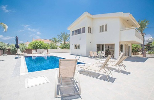 Protaras House | Villa Nemo 16