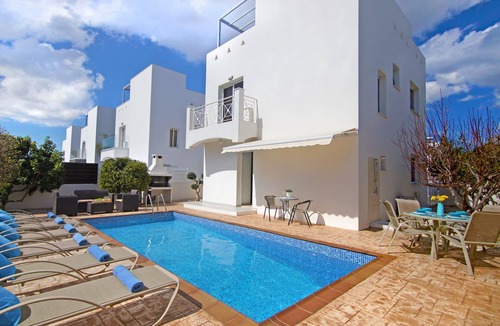 Ayia Napa Villa | VILLA NISSINIA - 3Bed Villa in Nissi Beach Area