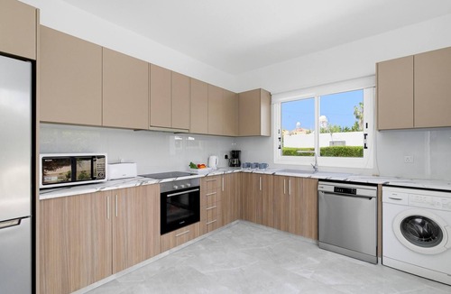 Pegeia Villa | Villa Oasis by Ezoria Villas