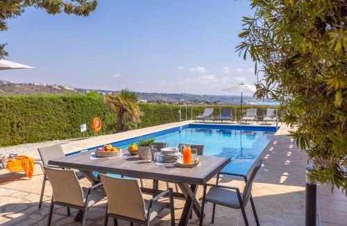 Peyia Town Villa | Villa Olivia Coral