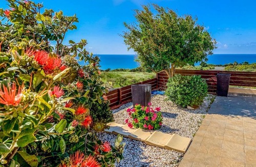 Pissouri Villa | Villa Paralaki - Three Bedroom Villa, Sleeps 6