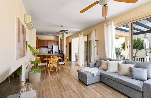 Peyia Town Villa | Villa Peyia - seaview pool