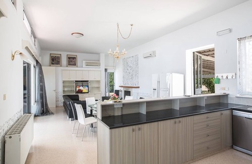 Ayia Napa Villa | Villa Peyton, Lovely 4BDR Villa with Private Pool in Central Ayia Napa