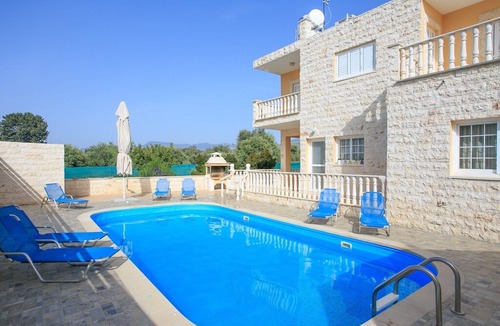 Prodromi Villa | Villa Prodromi: Large Private Pool, A/C, WiFi