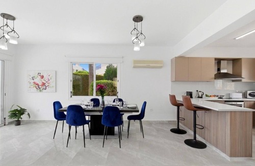 Pegeia Villa | Villa Roker by Ezoria Villas
