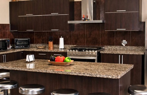Managua House | VILLA SAN LORENZO-PRIVATE4-BEDROOM HOME FOR 16