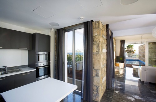 Paphos Villa | Villa Sapphire - Three Bedroom Beachside