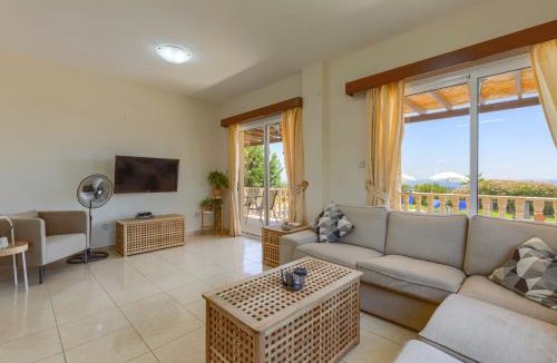 Peyia Town Villa | Villa Savia by Villa Plus