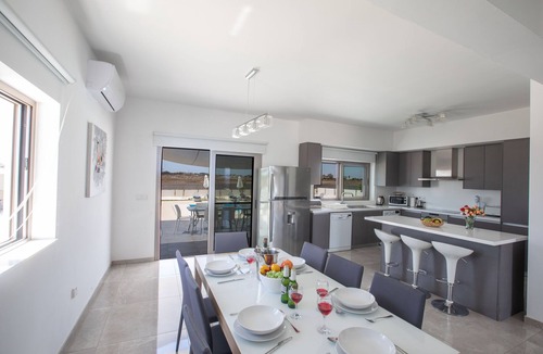Paralimni Villa | Villa Sienna, Fabulous 6bdr Protaras Villa